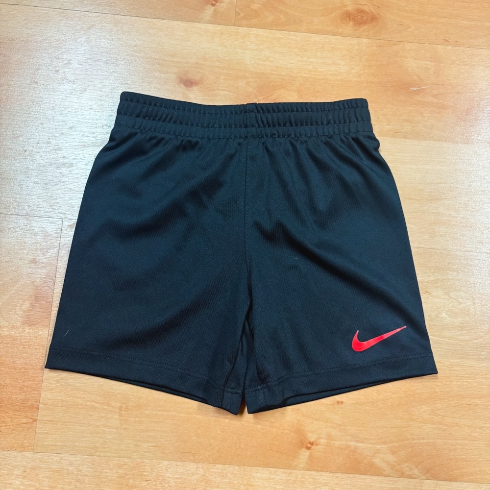 Nike Red & Black Short Sleeve Polo & Shorts Set Toddler Size 24M - Picture 5 of 7